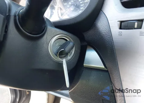 2013 Subaru Legacy 2.5I Premium из США, поврежденный, VIN 4S3BMBB67D3019983